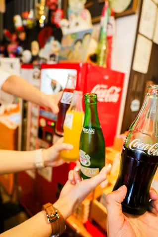 乾杯！レトロな瓶ドリンク