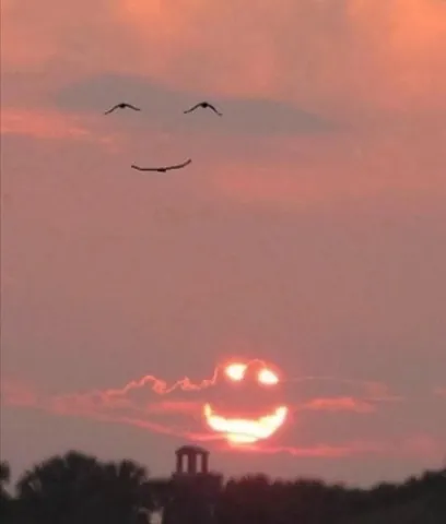 夕焼け空のサプライズスマイル