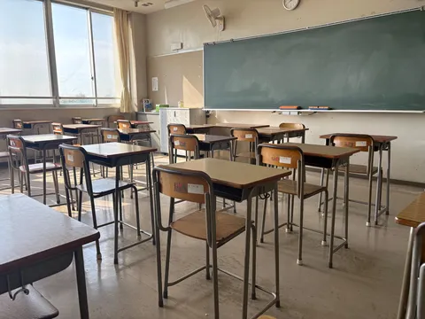 学び舎の静かな時間