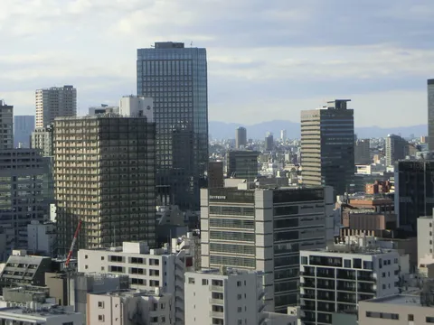 重なり合う都市の景観