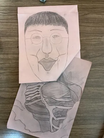 人体と顔の鉛筆画