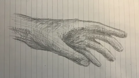鉛筆で描く手の表情