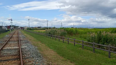 線路は続くよ、どこまでも
