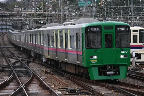 試運転の京王ポケモン列車