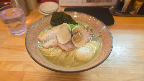 潮風香るラーメン丼