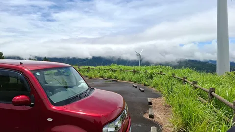 雲海と風車のドライブ