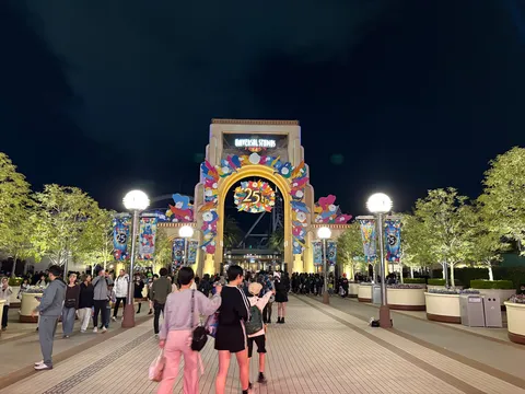 ユニバーサル・スタジオ・ジャパン、25周年の夜！