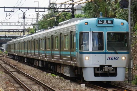 試運転の静かなる鼓動