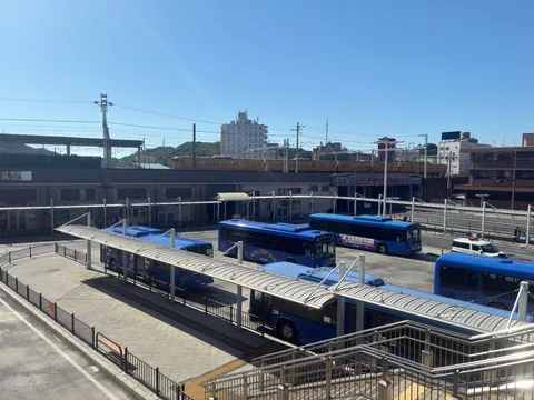 日常の風景、静かなバス停