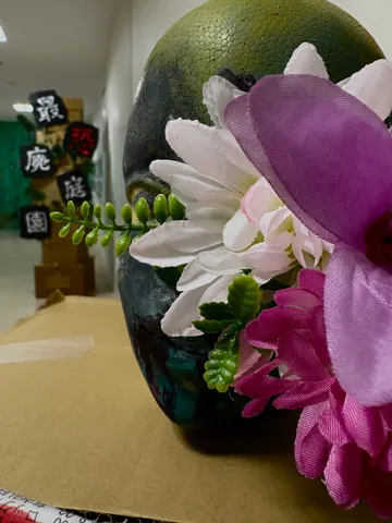 異世界への扉、咲き誇る生命