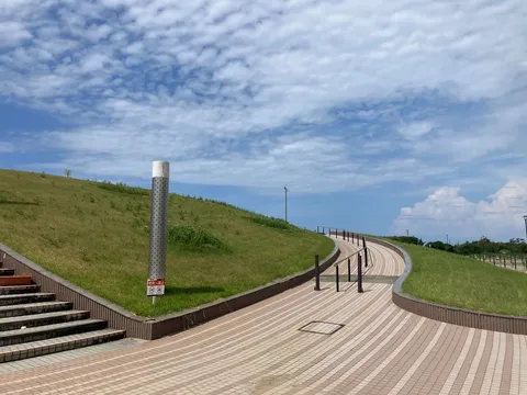 青空と緑のコントラストが眩しい