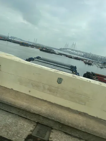高速道路にて