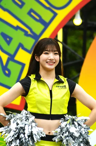 色彩が踊る現場の元気さ