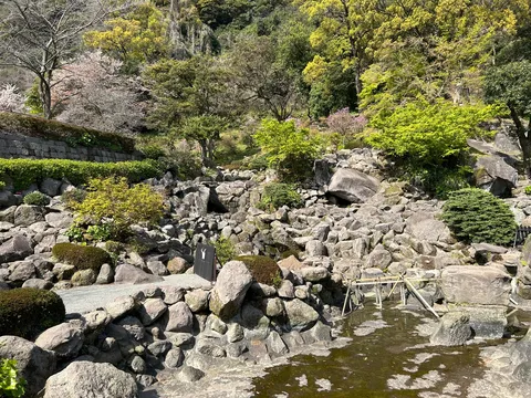 岩清水の涼やかさ