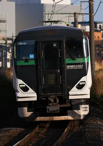 線路を走る静かな旅路