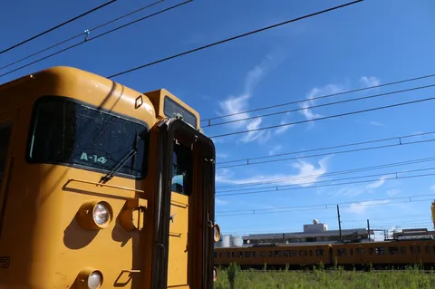 黄色い車体の旅路