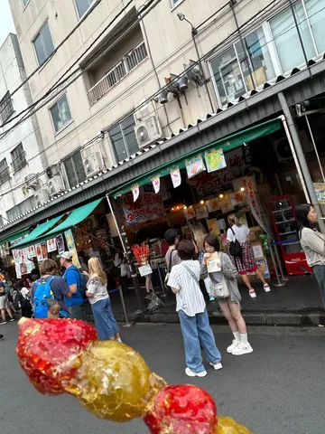 屋台の甘い誘惑、でも主役は？
