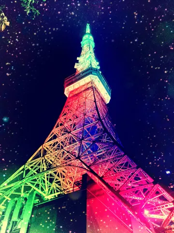 星屑を纏う彩りタワー