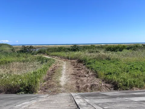 海風の小径と水平線
