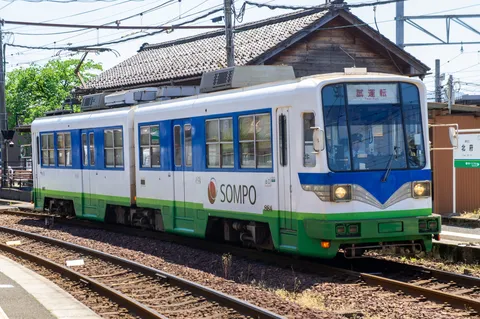試運転の爽やか列車