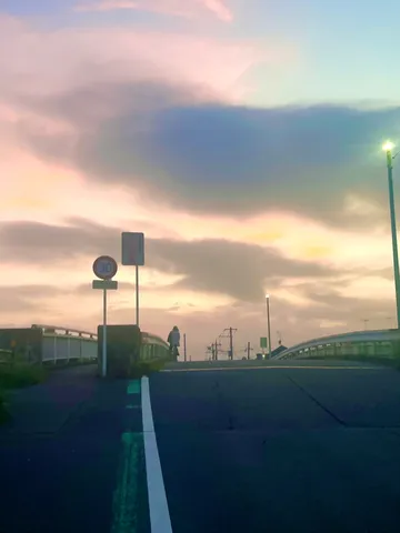 夕暮れの橋と静かな物語