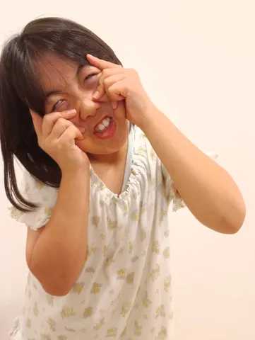 ぷぷっと笑いが走る一瞬