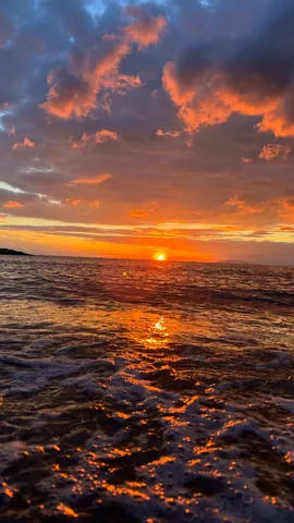 燃える海と空のシンフォニー