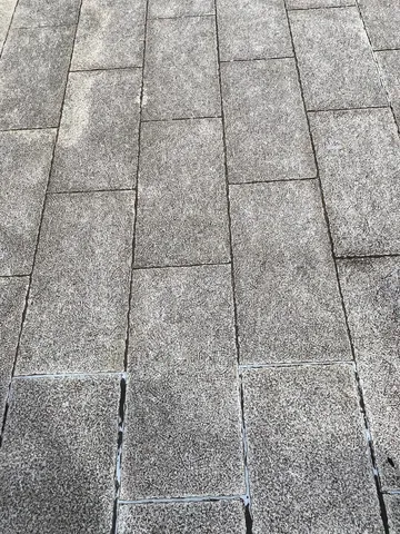 石畳の幾何学模様