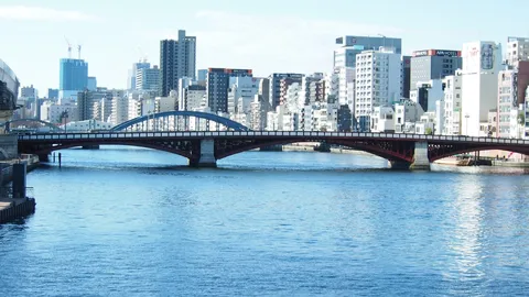 橋が繋ぐ都市の表情