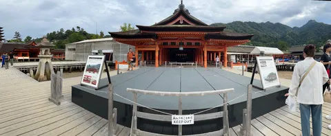 歴史と現代の交差点、涼やかな風