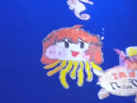 くらげちゃんとカメさんの水中散歩