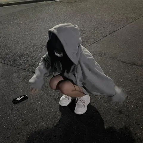 夜の帳に何かを探して