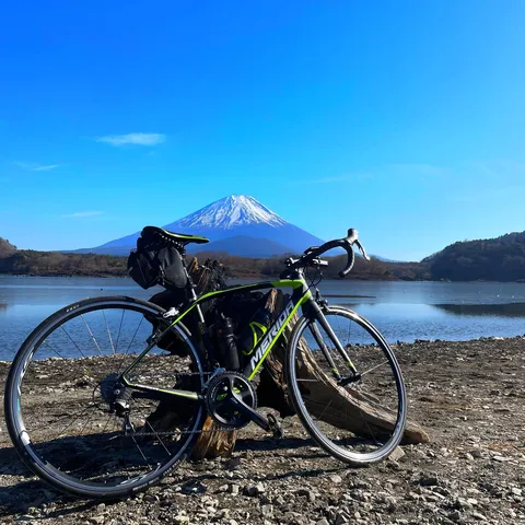 富士と自転車の静景