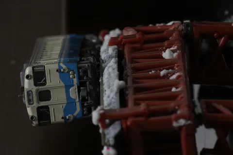 雪景色を行く鉄道模型