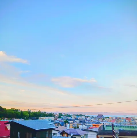 夕暮れに染まる街並み