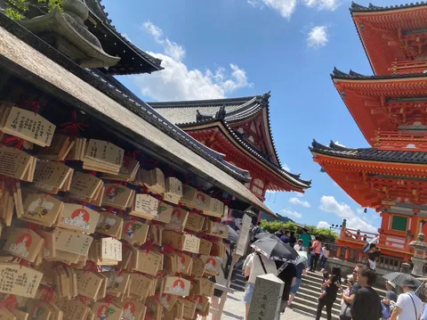 願いが叶うかも？お守りがいっぱい！