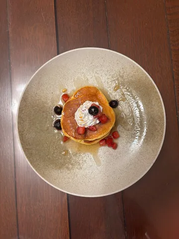 幸せを重ねるパンケーキ