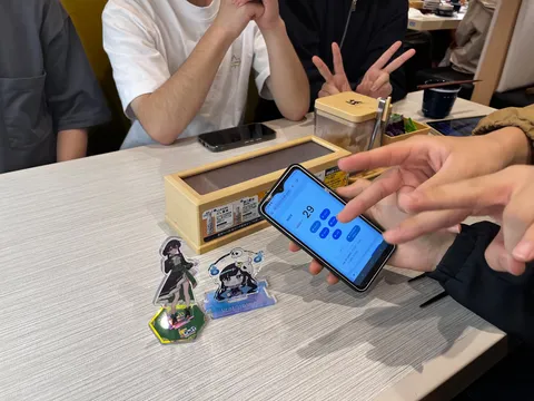 机の上に広がる小さな物語