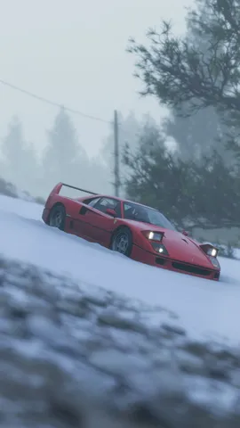 雪化粧の赤い名車