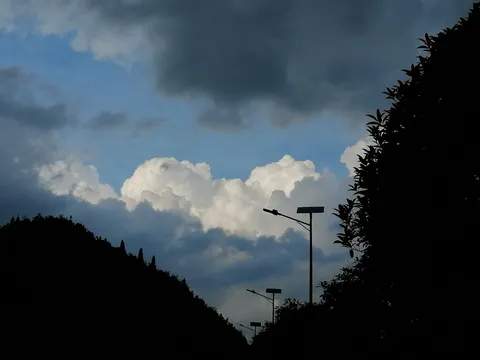 静寂を照らす灯火