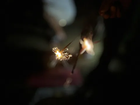 夜空に舞う光の芸術