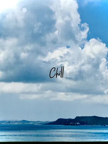 雲と海の静かな時間