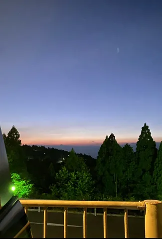 空と山のグラデーション