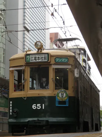 懐かしの路面電車、651号車