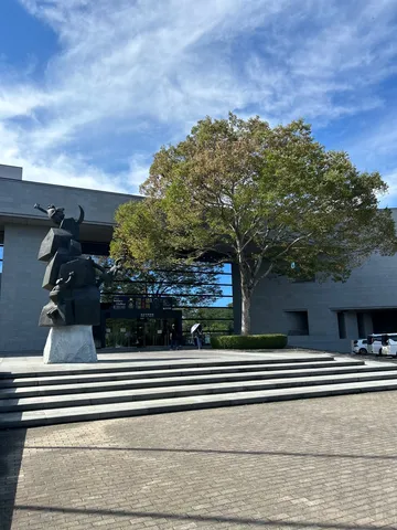 静寂に佇むアートと建築