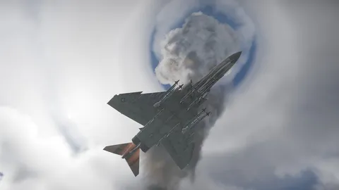 雲を貫く黒煙と戦闘機
