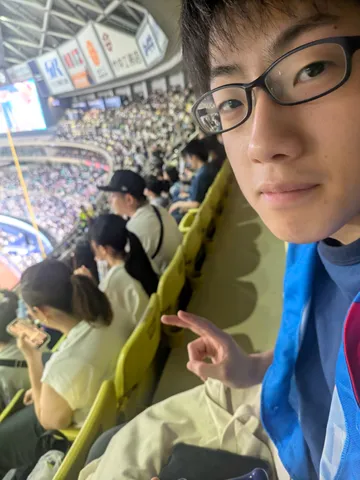 スタジアムの熱気と静寂