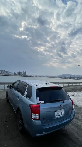 曇り空と港町の寂寥