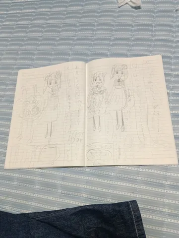 紙の中の小さな物語
