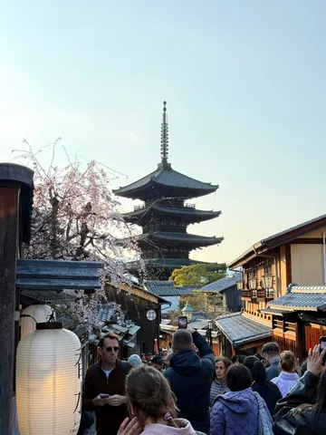 時をかける古都の石畳